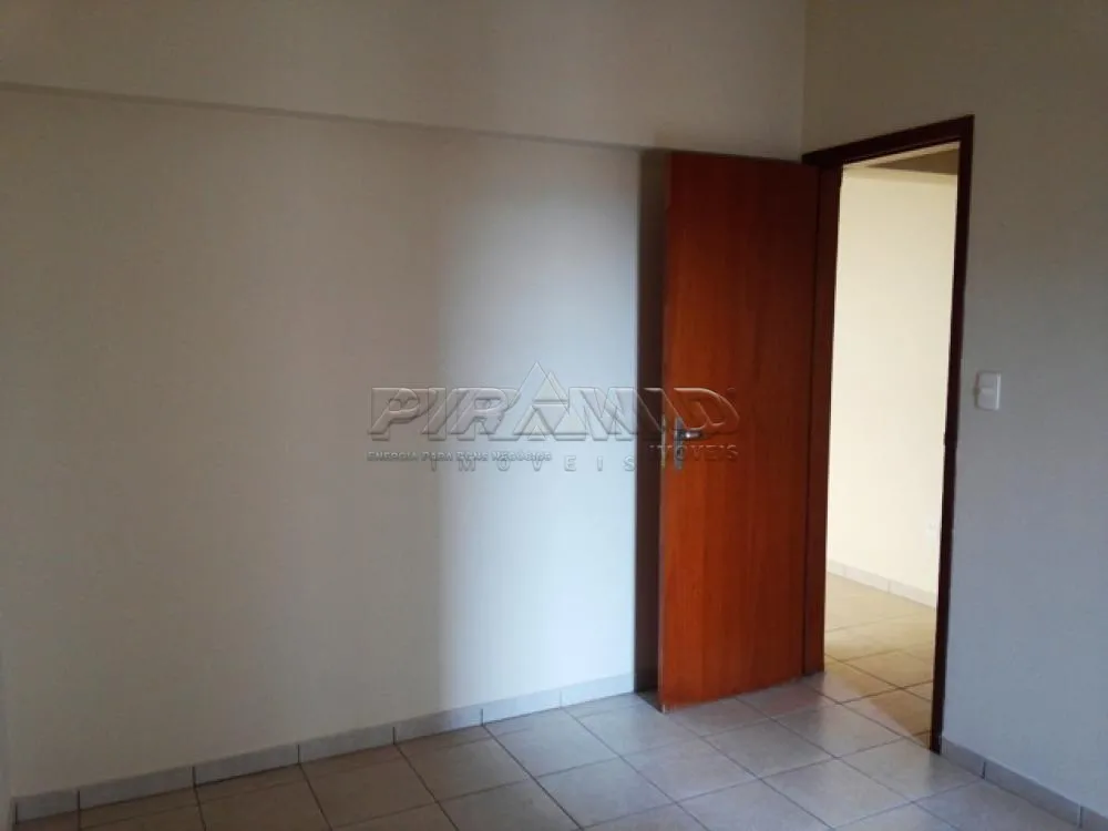 Alugar Apartamento / Padr&atilde;o em Ribeir&atilde;o Preto R$ 700,00 - Foto 5