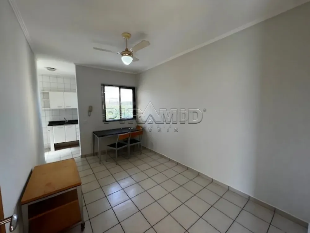 Alugar Apartamento / Padr&atilde;o em Ribeir&atilde;o Preto R$ 1.100,00 - Foto 1