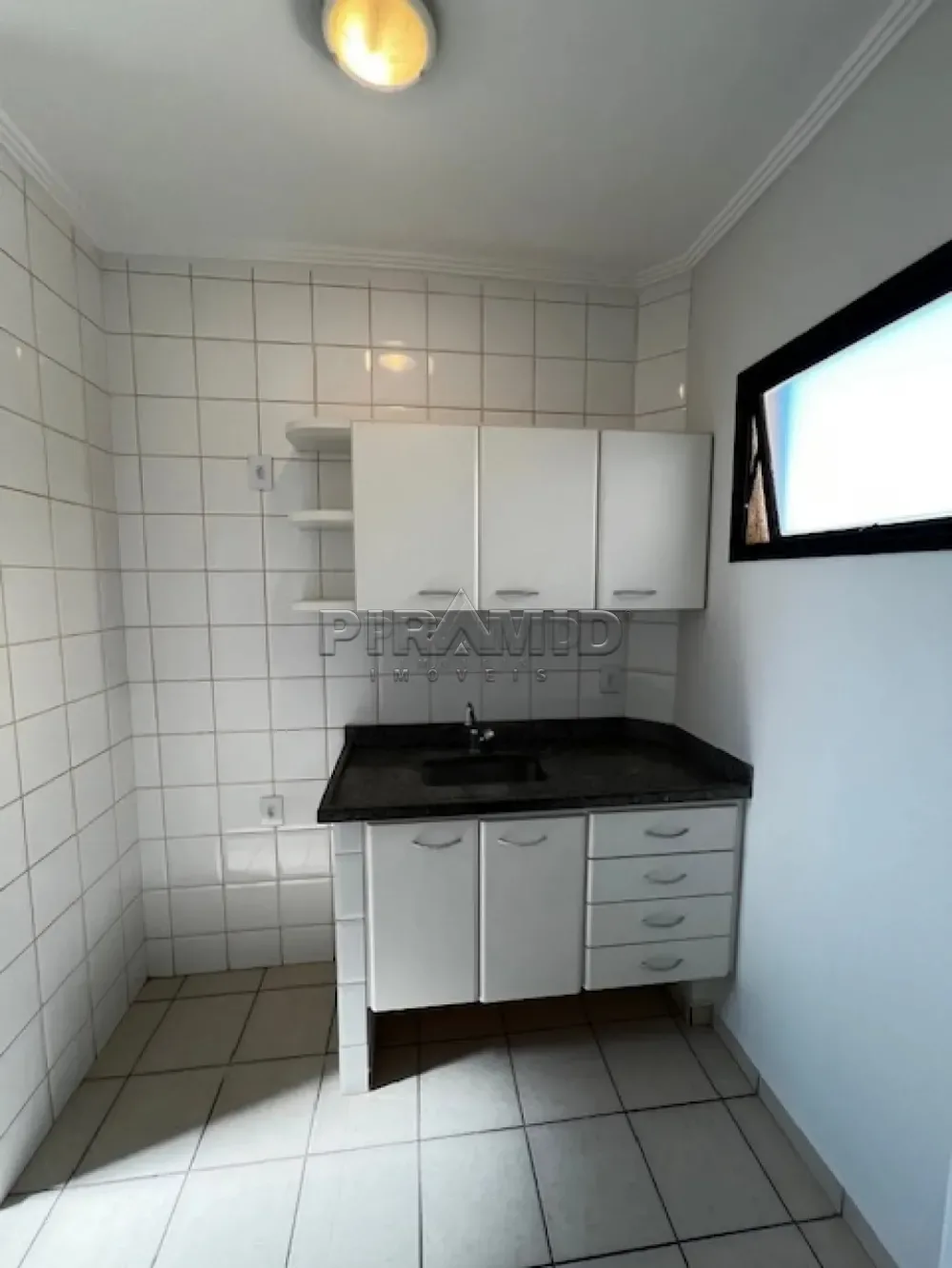 Alugar Apartamento / Padr&atilde;o em Ribeir&atilde;o Preto R$ 1.100,00 - Foto 6