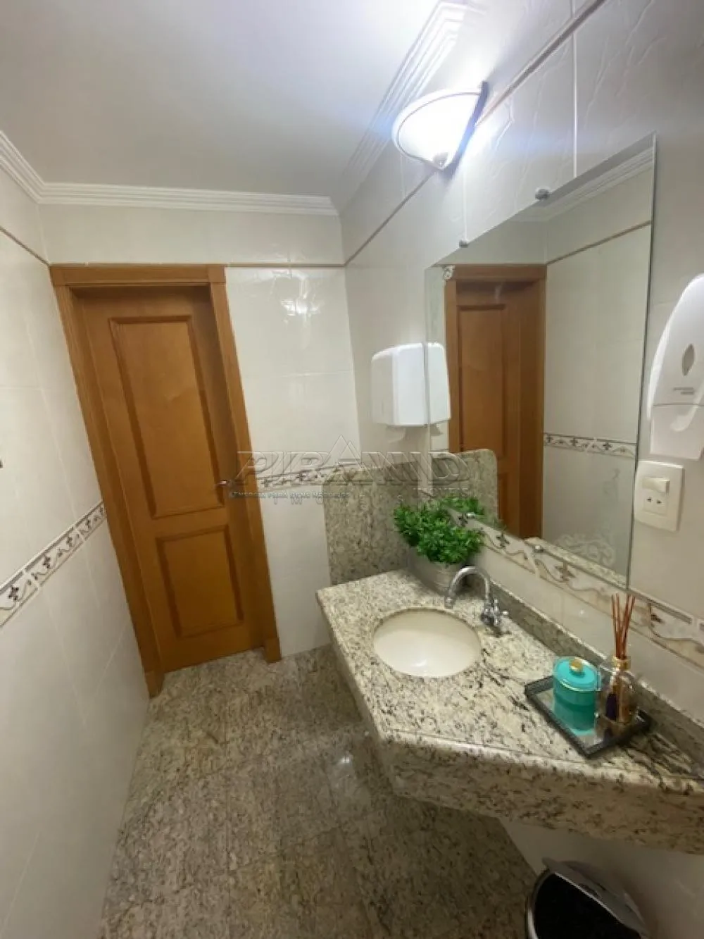 Alugar Comercial / Pr&eacute;dio em Ribeir&atilde;o Preto R$ 45.000,00 - Foto 32