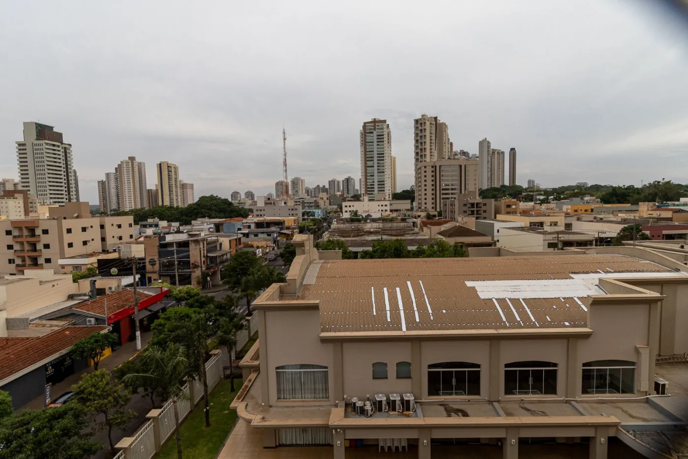 Alugar Apartamento / Padr&atilde;o em Ribeir&atilde;o Preto R$ 2.200,00 - Foto 8
