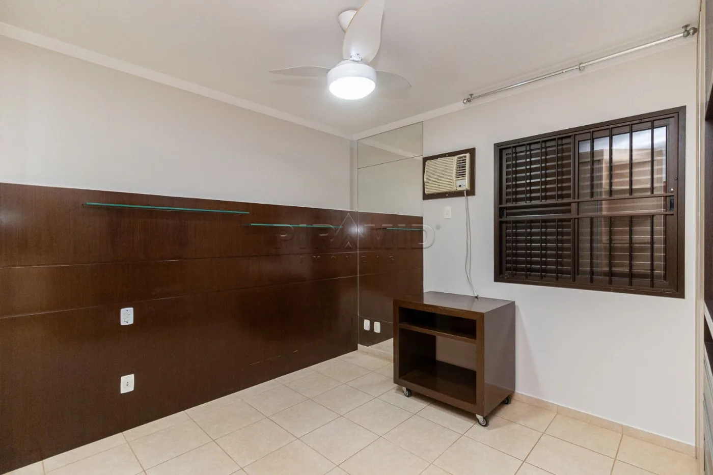 Alugar Apartamento / Padr&atilde;o em Ribeir&atilde;o Preto R$ 2.200,00 - Foto 13