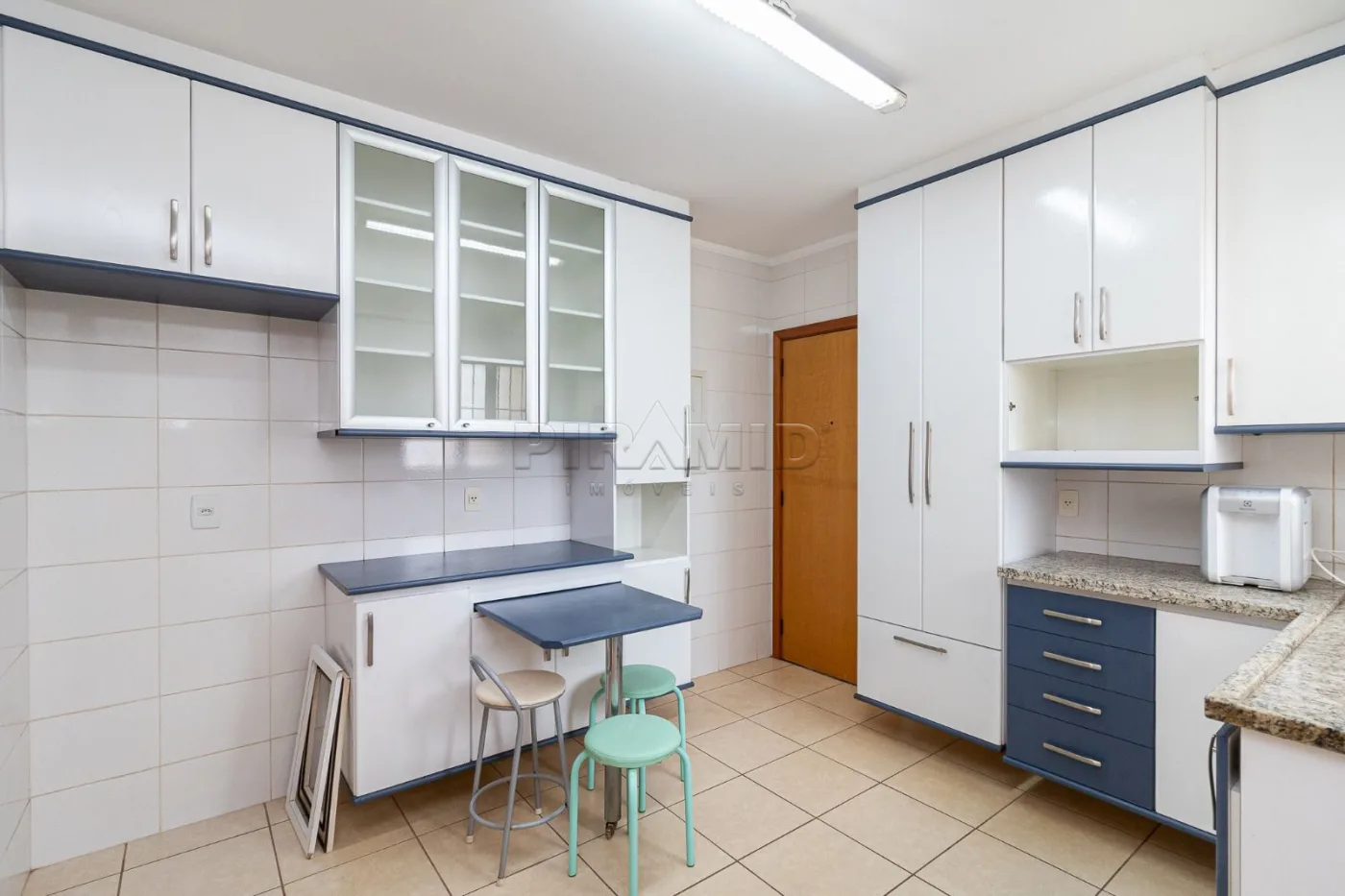 Alugar Apartamento / Padr&atilde;o em Ribeir&atilde;o Preto R$ 2.200,00 - Foto 26