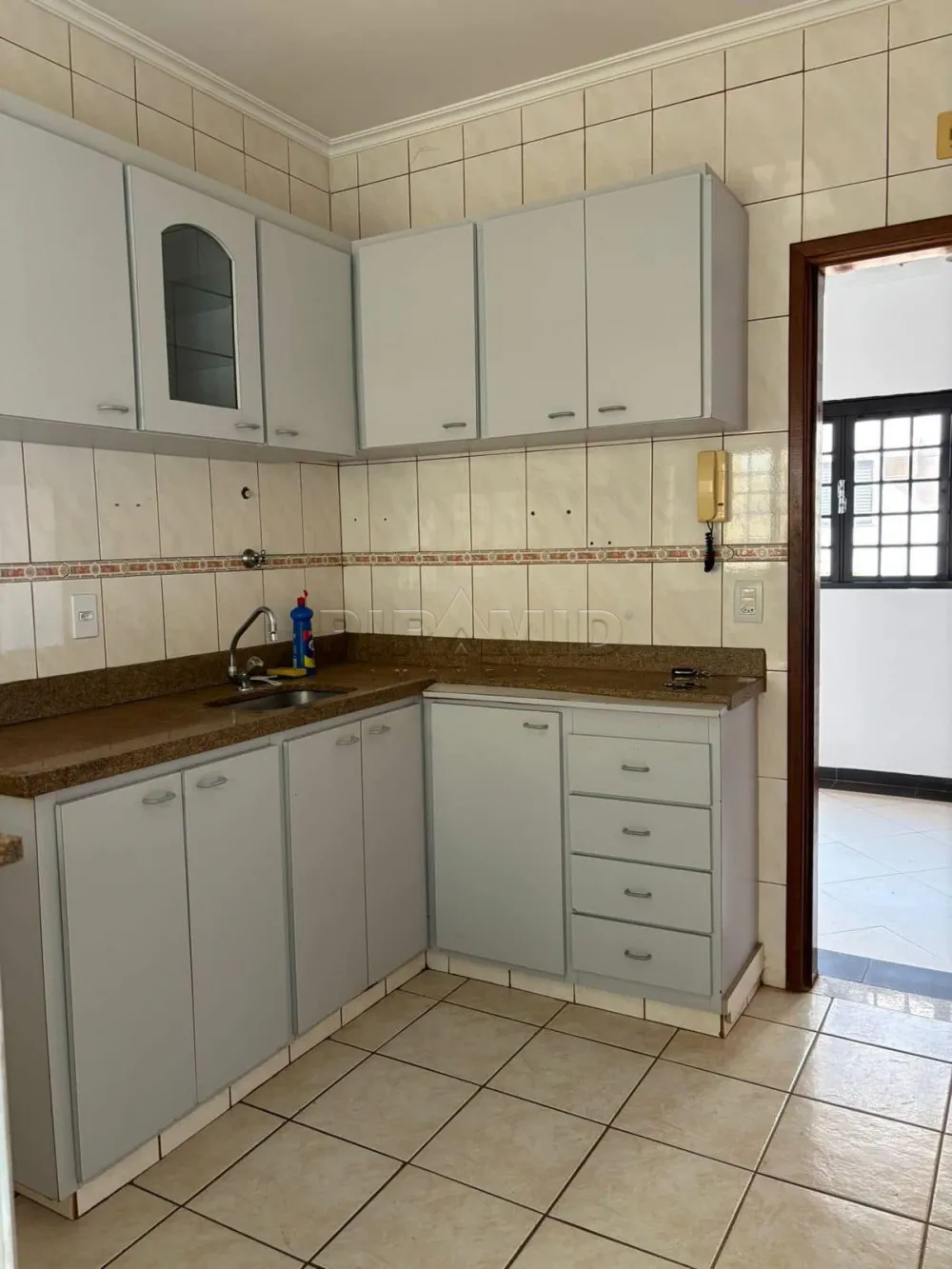Alugar Apartamento / Padr&atilde;o em Ribeir&atilde;o Preto R$ 1.250,00 - Foto 5