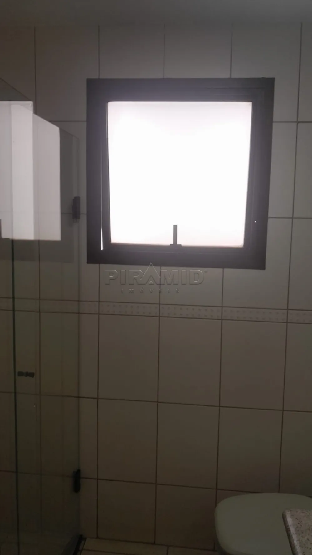 Alugar Apartamento / Padr&atilde;o em Ribeir&atilde;o Preto R$ 1.200,00 - Foto 9