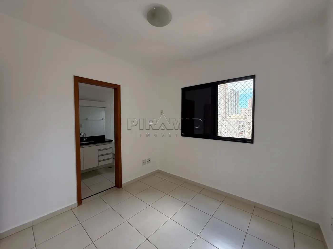 Alugar Apartamento / Padr&atilde;o em Ribeir&atilde;o Preto R$ 1.750,00 - Foto 10
