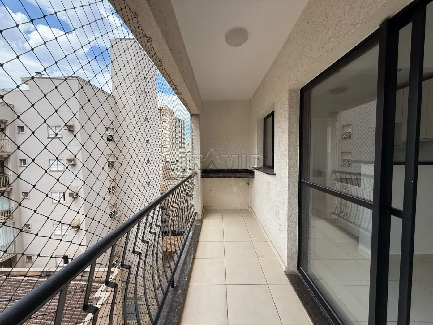 Alugar Apartamento / Padr&atilde;o em Ribeir&atilde;o Preto R$ 1.750,00 - Foto 7