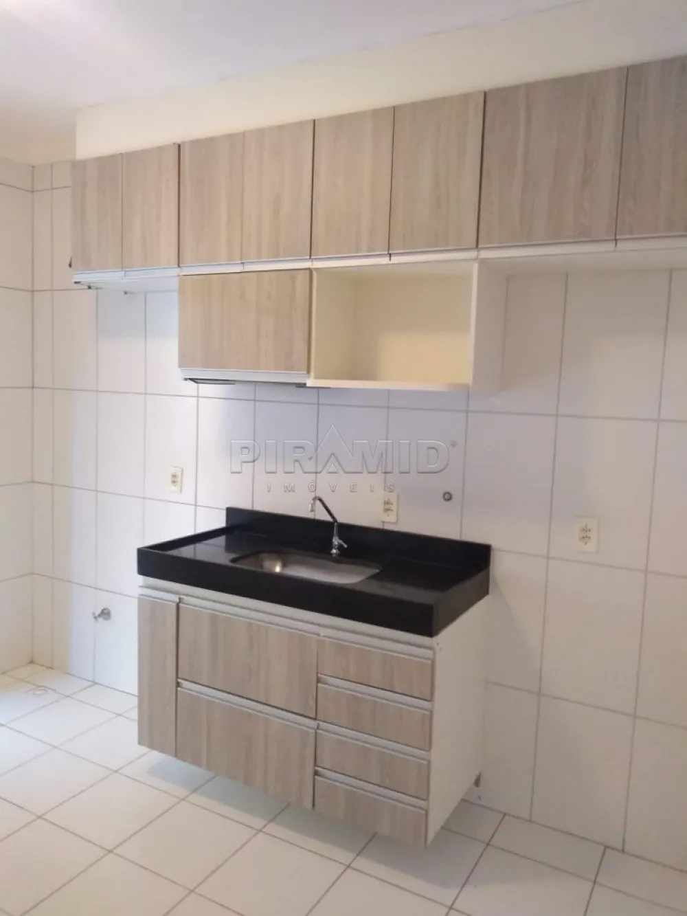 Alugar Apartamento / Padr&atilde;o em Ribeir&atilde;o Preto R$ 1.100,00 - Foto 7