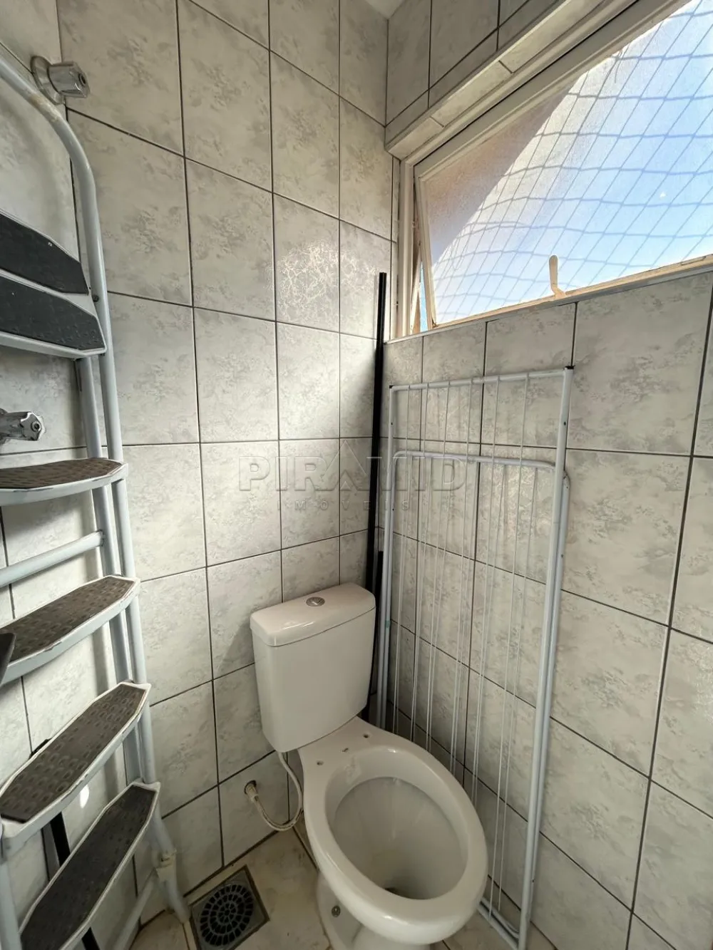 Alugar Apartamento / Padr&atilde;o em Ribeir&atilde;o Preto R$ 1.800,00 - Foto 13