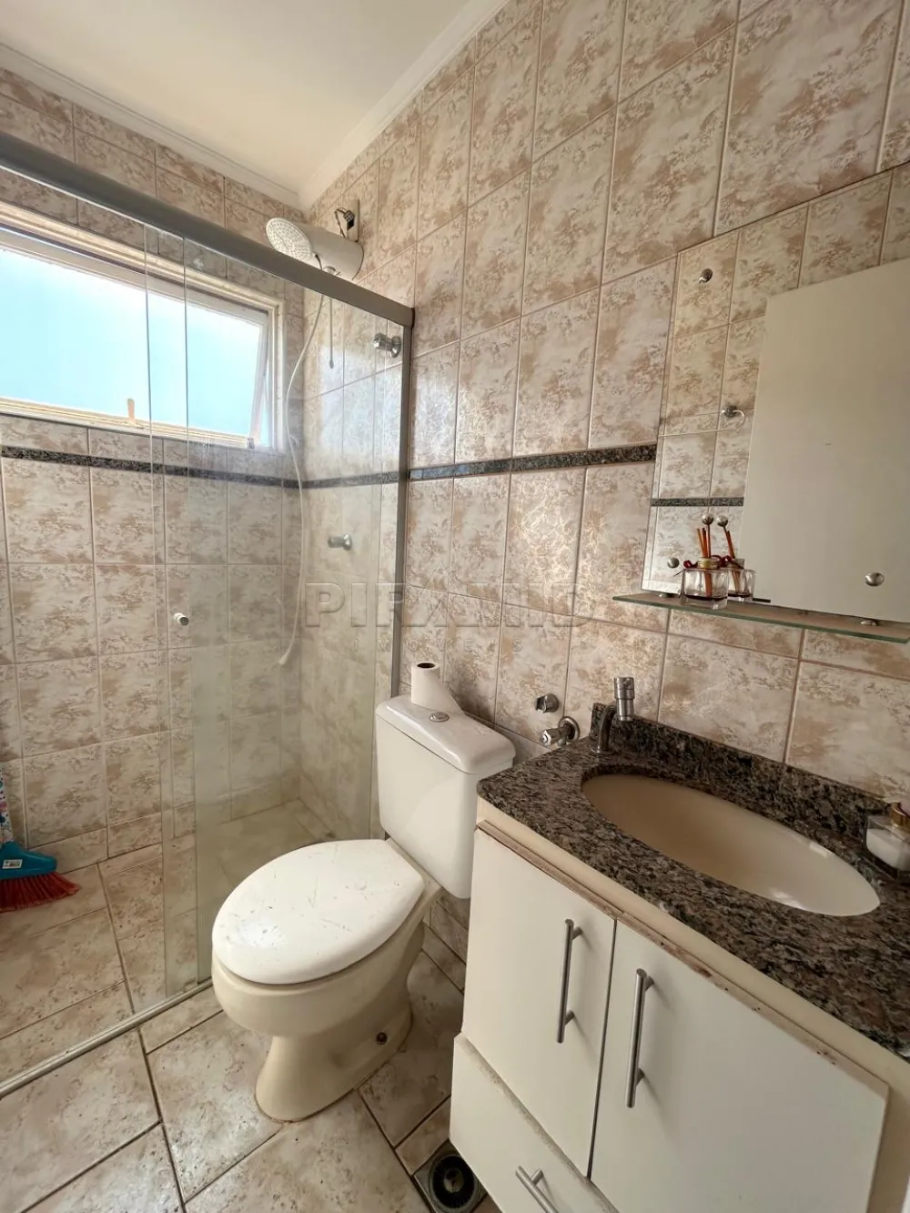 Alugar Apartamento / Padr&atilde;o em Ribeir&atilde;o Preto R$ 1.800,00 - Foto 18