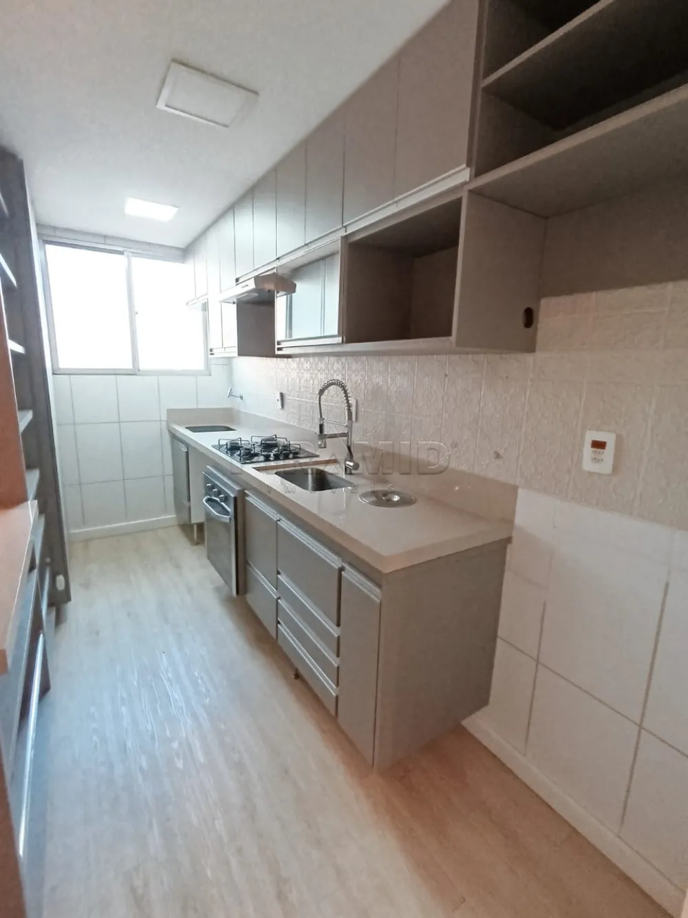 Alugar Apartamento / Padr&atilde;o em Ribeir&atilde;o Preto R$ 2.000,00 - Foto 7