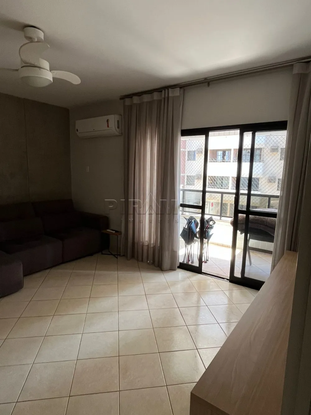 Alugar Apartamento / Padr&atilde;o em Ribeir&atilde;o Preto R$ 2.000,00 - Foto 4