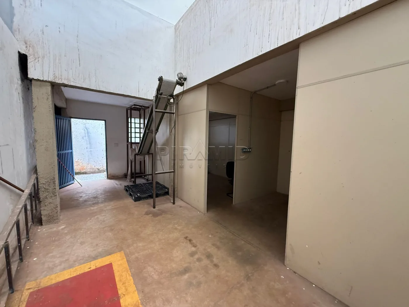 Alugar Comercial / Galp&atilde;o  Barrac&atilde;o em Ribeir&atilde;o Preto R$ 15.000,00 - Foto 6