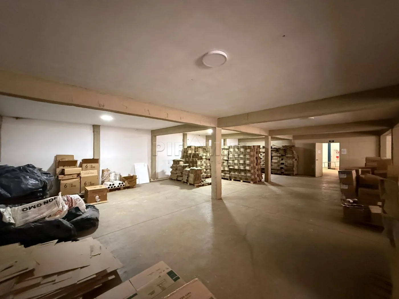 Alugar Comercial / Galp&atilde;o  Barrac&atilde;o em Ribeir&atilde;o Preto R$ 15.000,00 - Foto 9