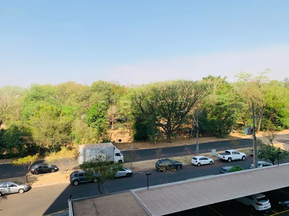 Alugar Apartamento / Padr&atilde;o em Ribeir&atilde;o Preto R$ 1.700,00 - Foto 10