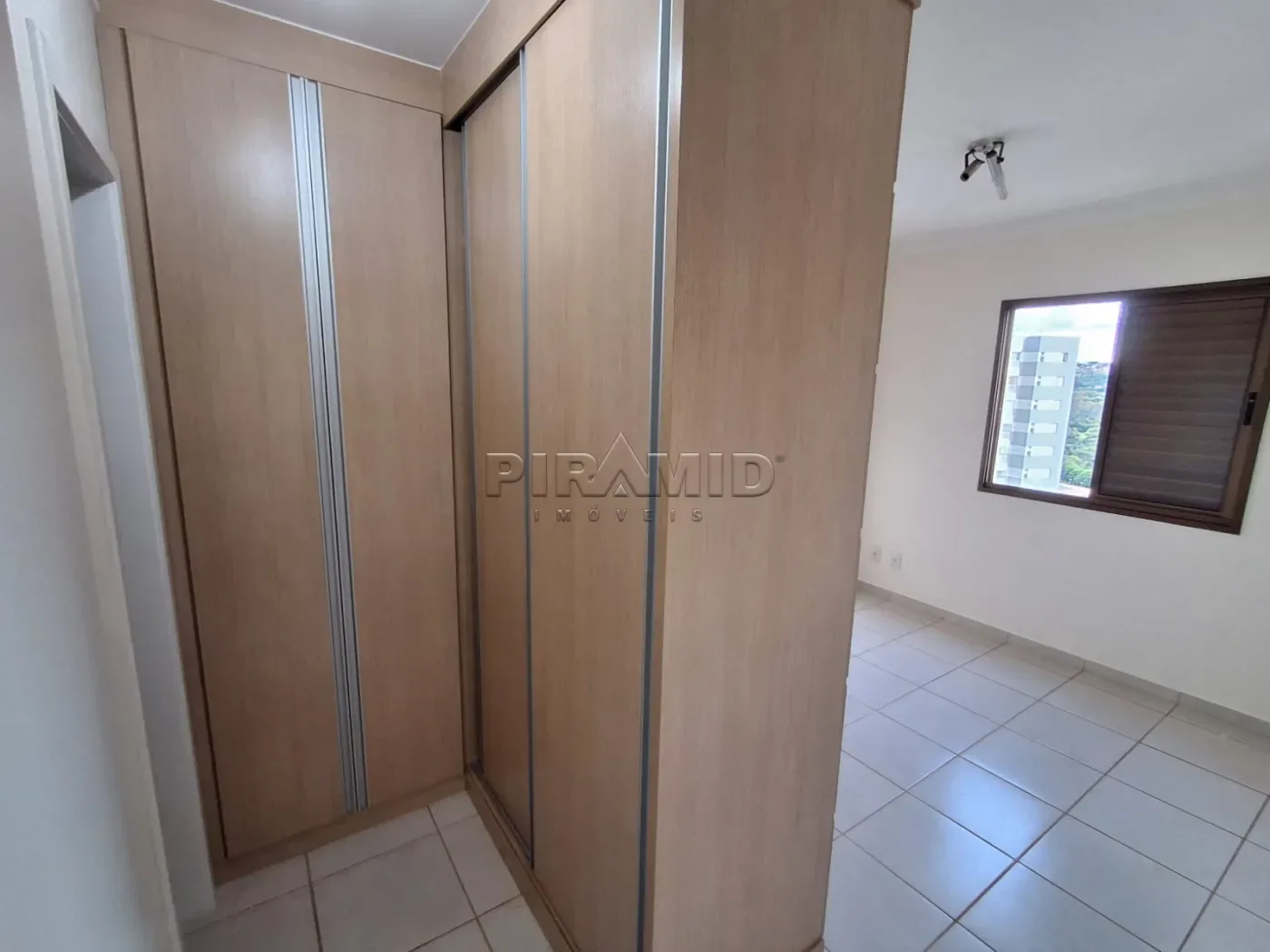 Alugar Apartamento / Padr&atilde;o em Ribeir&atilde;o Preto R$ 3.000,00 - Foto 6
