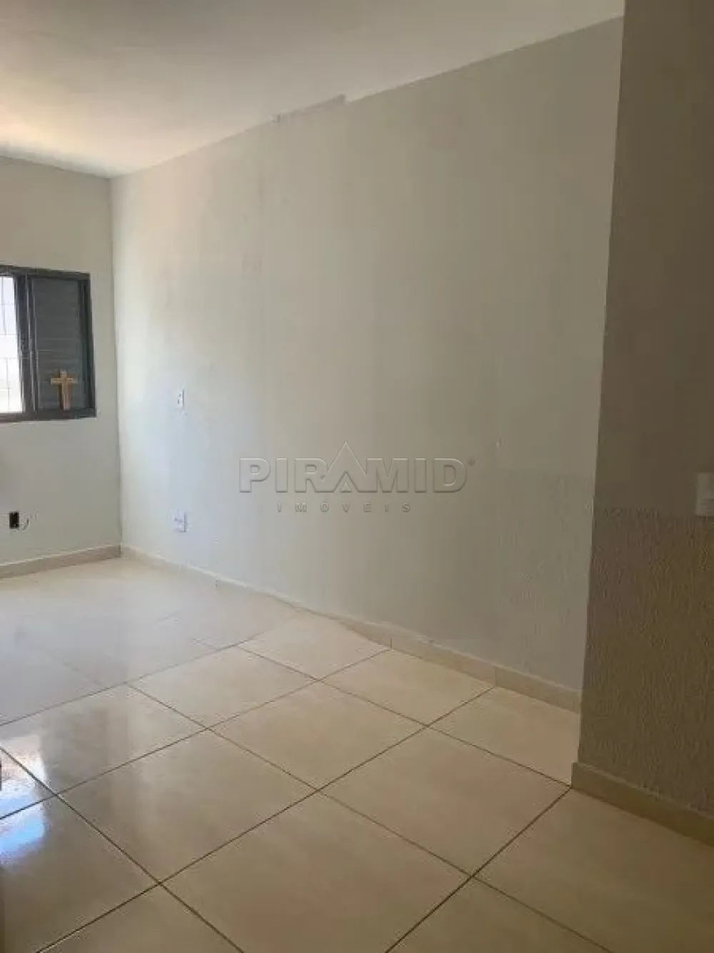 Alugar Casa / Padr&atilde;o em Ribeir&atilde;o Preto R$ 350,00 - Foto 7