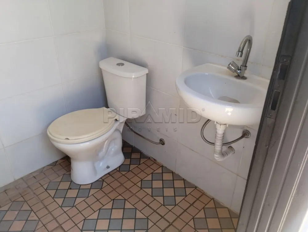 Alugar Casa / Padr&atilde;o em Ribeir&atilde;o Preto R$ 350,00 - Foto 15