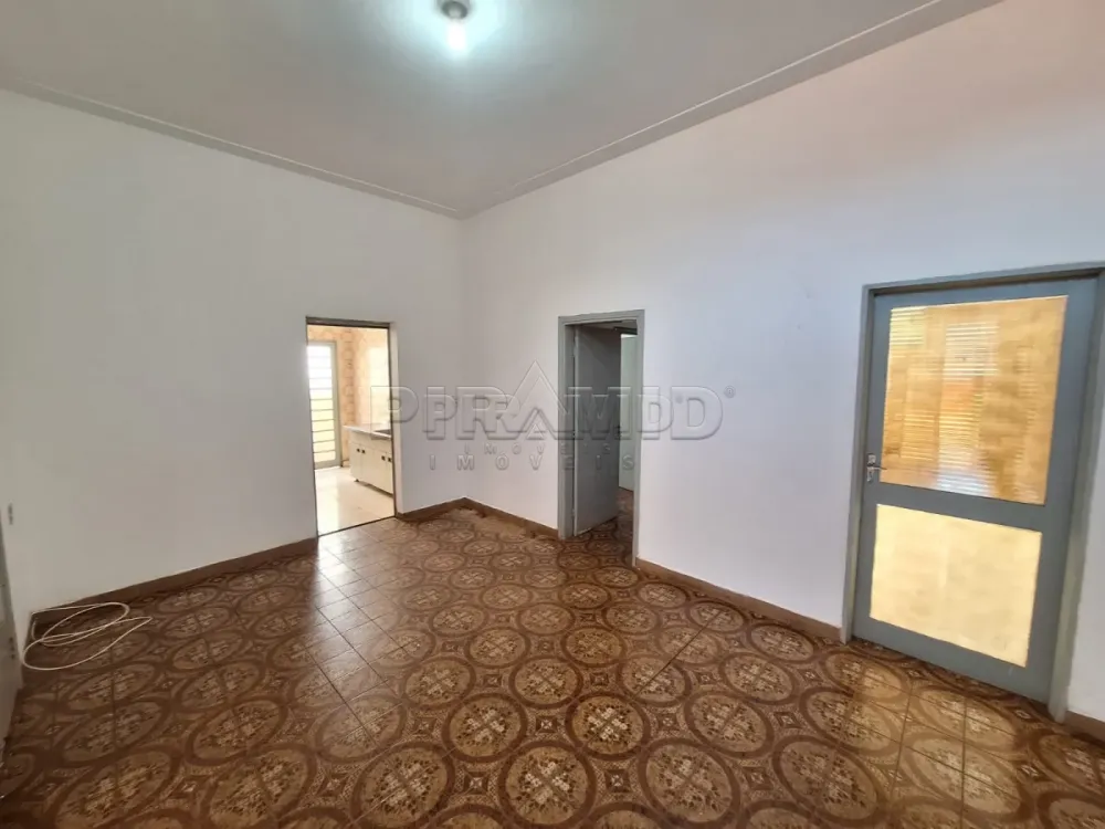 Alugar Casa / Padr&atilde;o em Ribeir&atilde;o Preto R$ 3.000,00 - Foto 4
