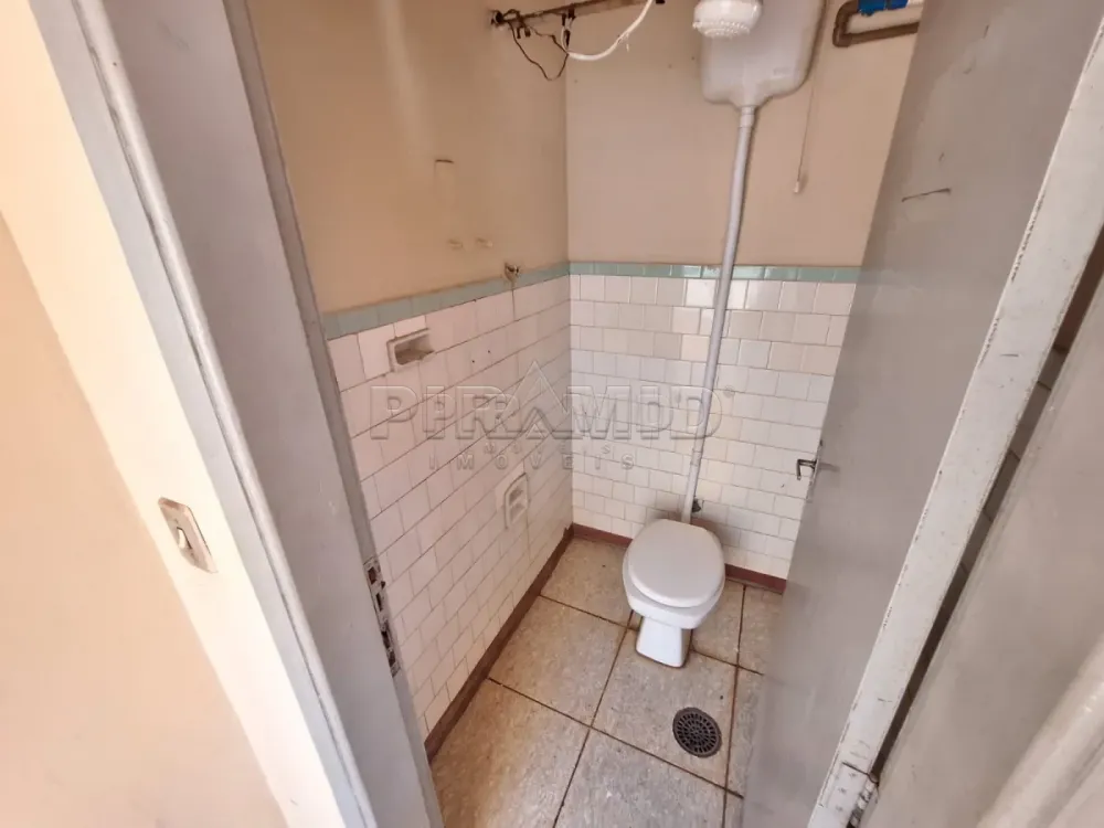 Alugar Casa / Padr&atilde;o em Ribeir&atilde;o Preto R$ 3.000,00 - Foto 29