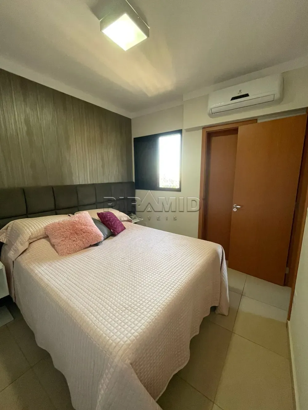 Alugar Apartamento / Padr&atilde;o em Ribeir&atilde;o Preto R$ 3.800,00 - Foto 6