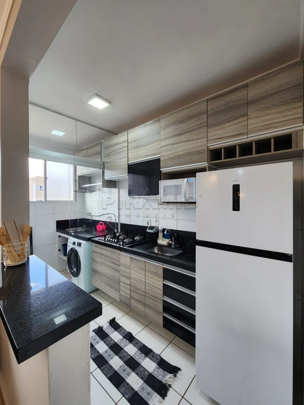 Alugar Apartamento / Padr&atilde;o em Ribeir&atilde;o Preto R$ 1.900,00 - Foto 7