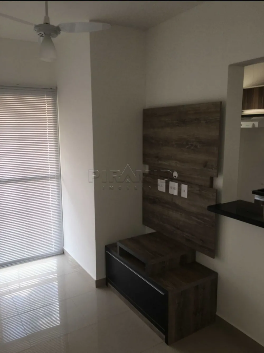 Alugar Apartamento / Padr&atilde;o em Ribeir&atilde;o Preto R$ 2.500,00 - Foto 1