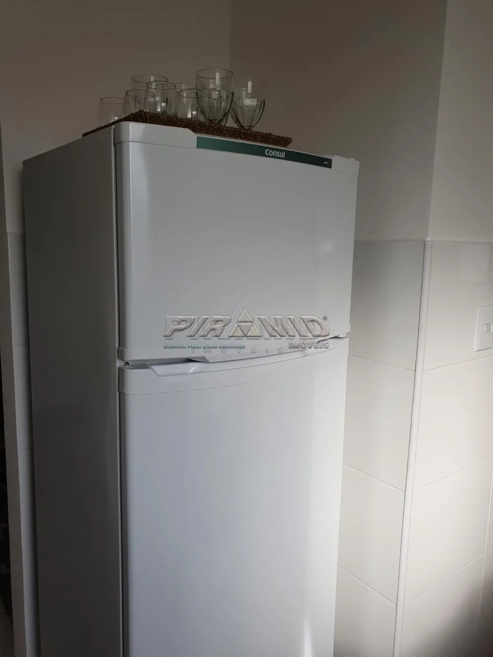 Alugar Apartamento / Padr&atilde;o em Ribeir&atilde;o Preto R$ 1.900,00 - Foto 6