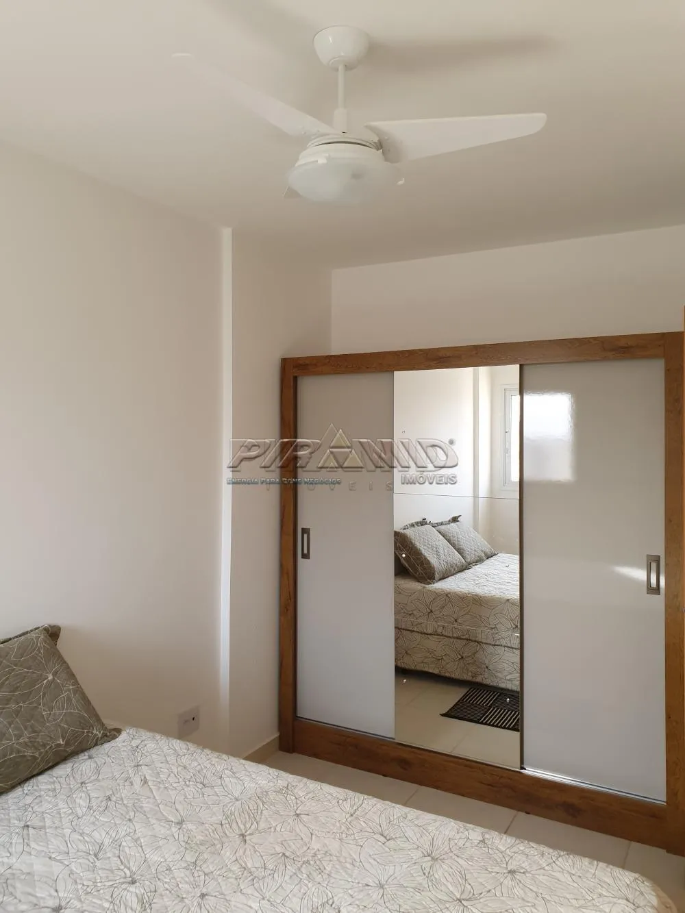 Alugar Apartamento / Padr&atilde;o em Ribeir&atilde;o Preto R$ 1.900,00 - Foto 9