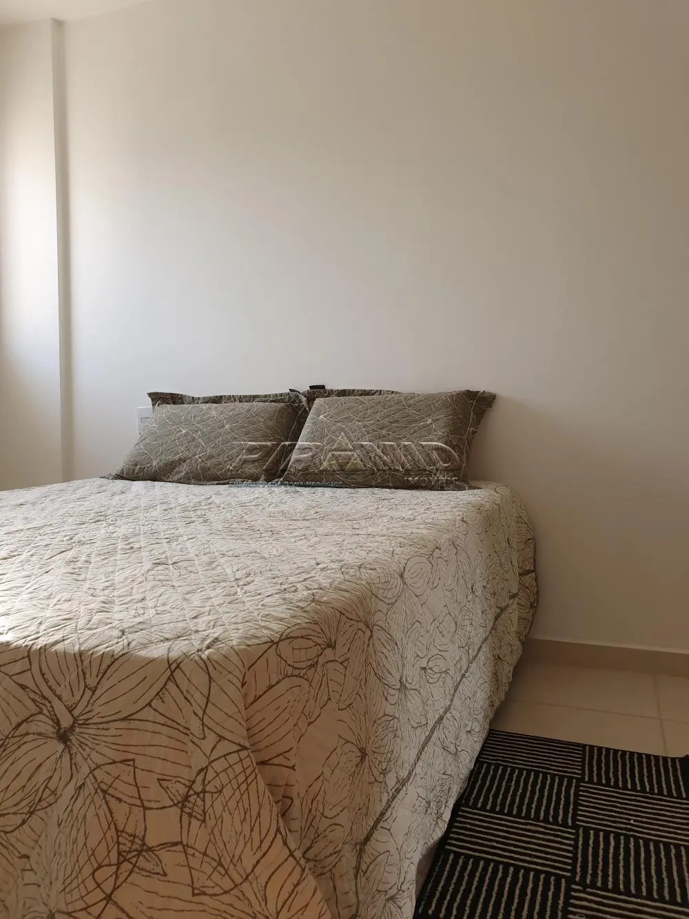 Alugar Apartamento / Padr&atilde;o em Ribeir&atilde;o Preto R$ 1.900,00 - Foto 10