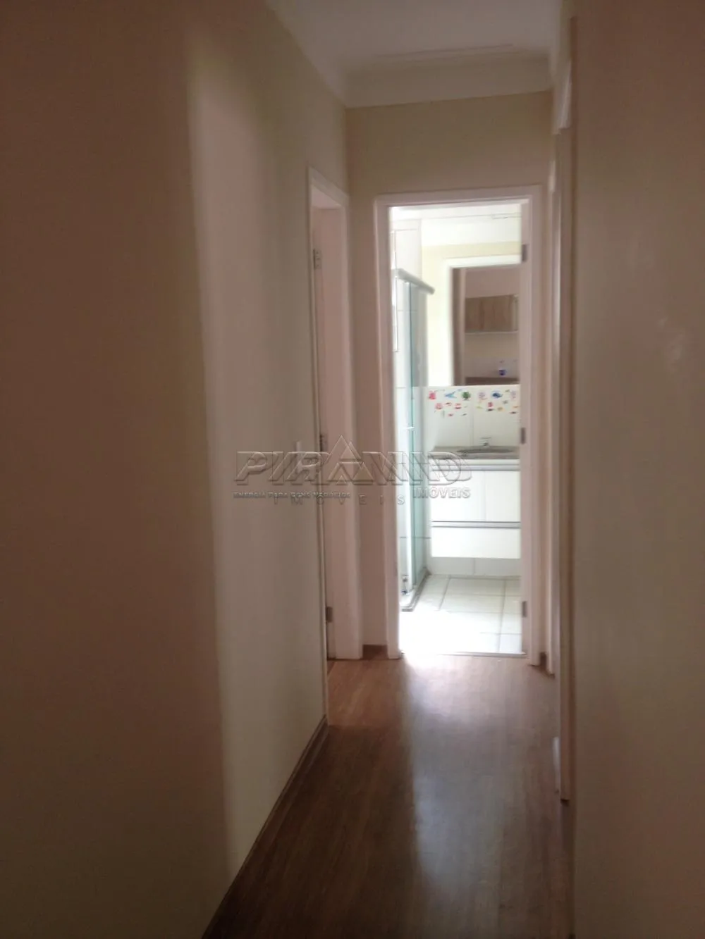 Alugar Apartamento / Padr&atilde;o em Ribeir&atilde;o Preto R$ 1.050,00 - Foto 2