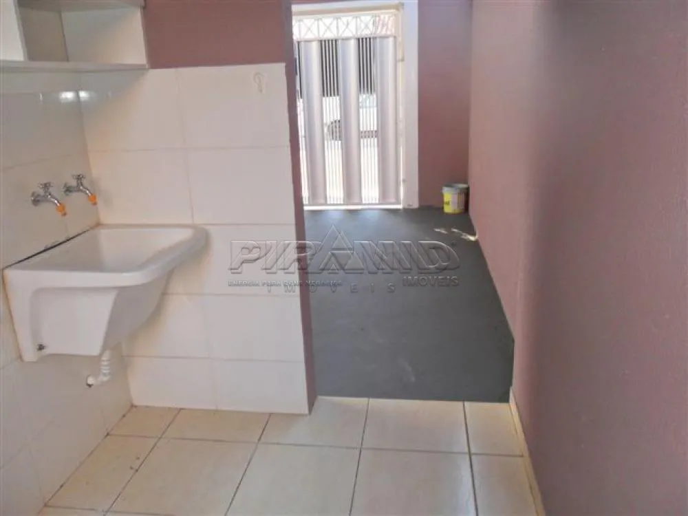 Alugar Casa / Padr&atilde;o em Ribeir&atilde;o Preto R$ 1.700,00 - Foto 23