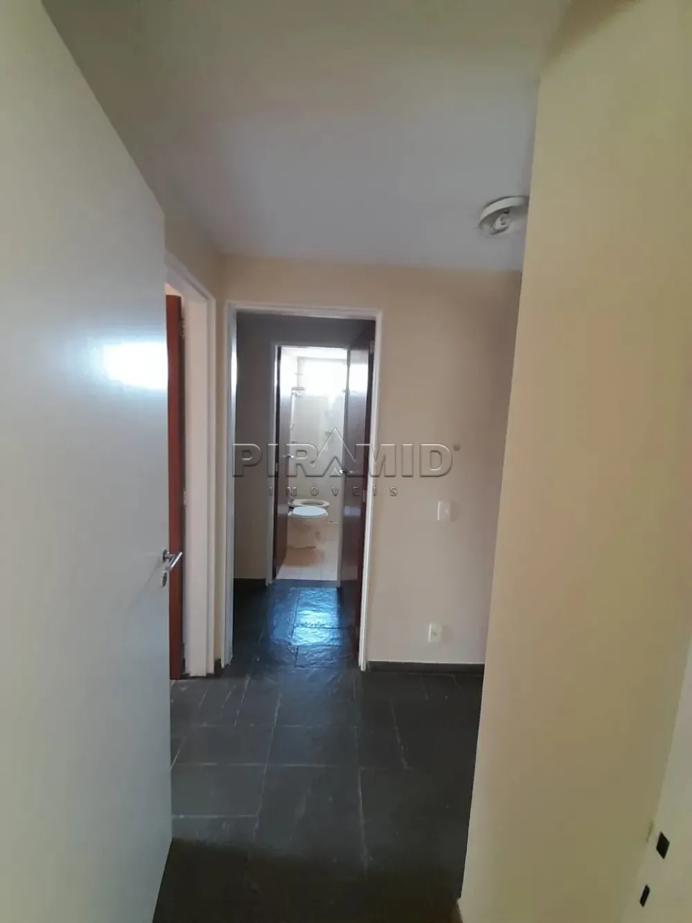 Alugar Apartamento / Padr&atilde;o em Ribeir&atilde;o Preto R$ 1.500,00 - Foto 7