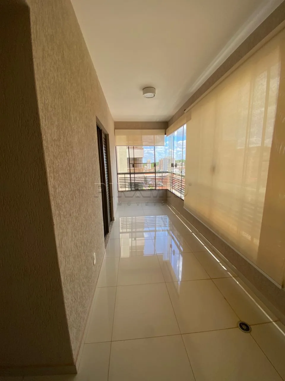 Alugar Apartamento / Padr&atilde;o em Ribeir&atilde;o Preto R$ 4.300,00 - Foto 4