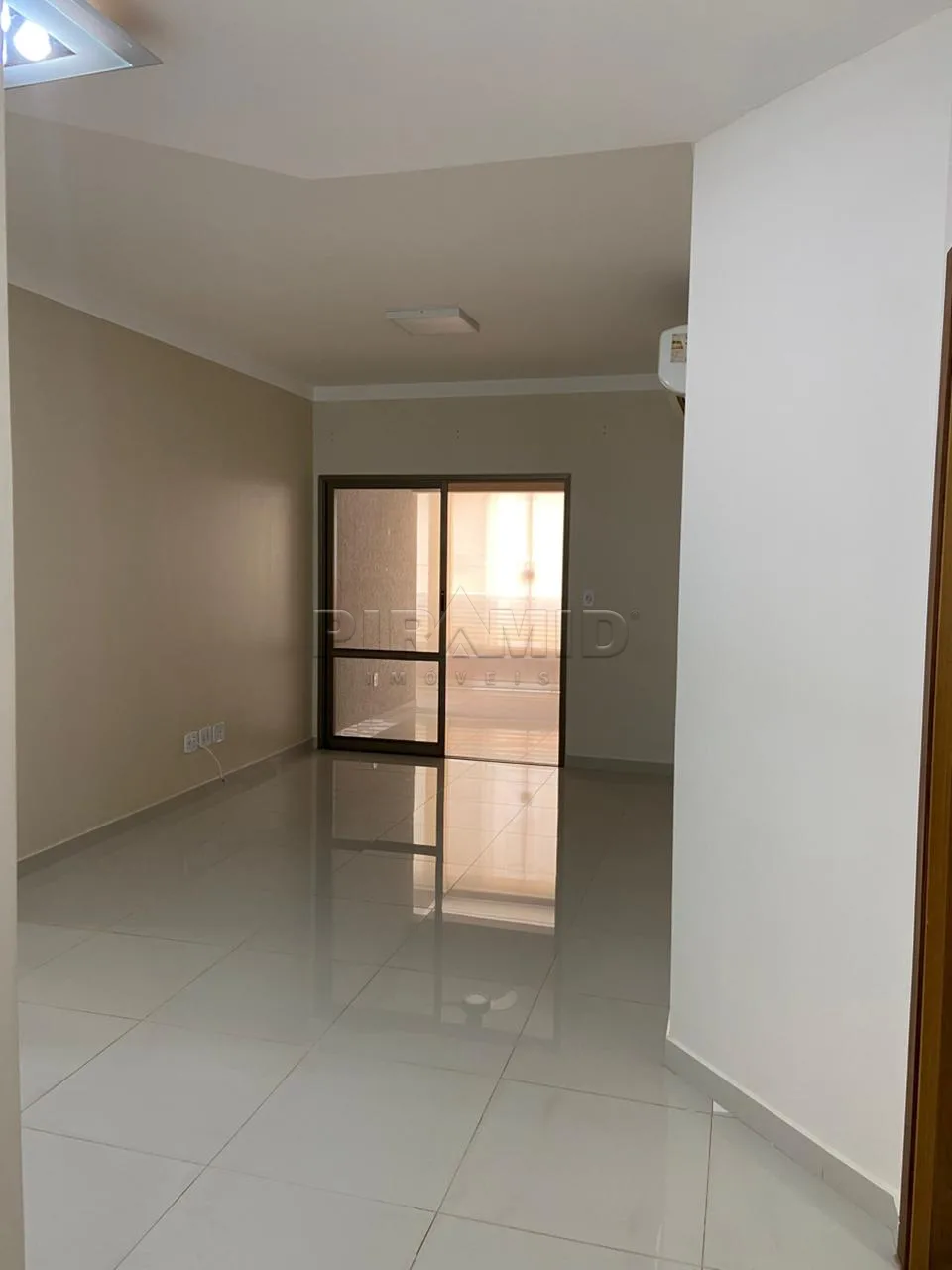 Alugar Apartamento / Padr&atilde;o em Ribeir&atilde;o Preto R$ 4.300,00 - Foto 2