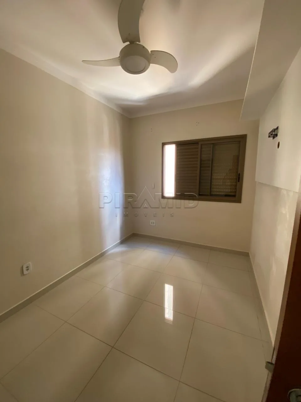Alugar Apartamento / Padr&atilde;o em Ribeir&atilde;o Preto R$ 4.300,00 - Foto 12