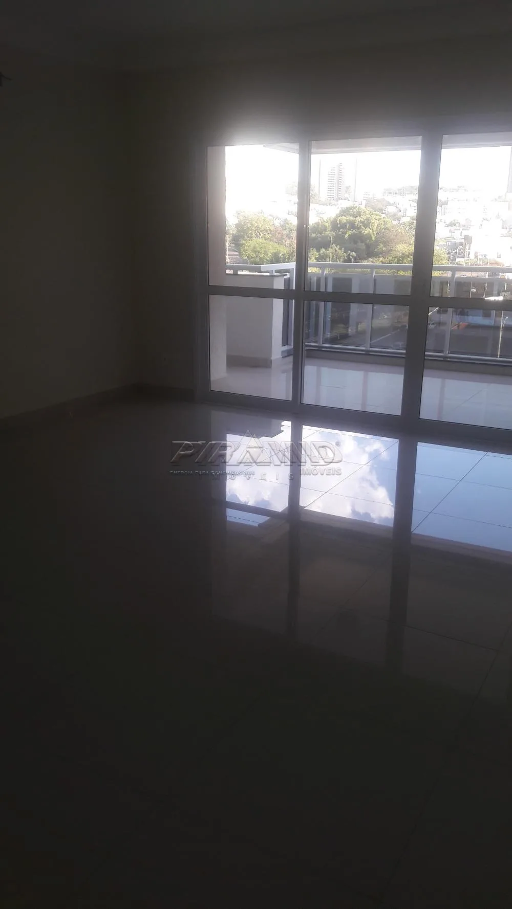 Alugar Apartamento / Padr&atilde;o em Ribeir&atilde;o Preto R$ 2.800,00 - Foto 2