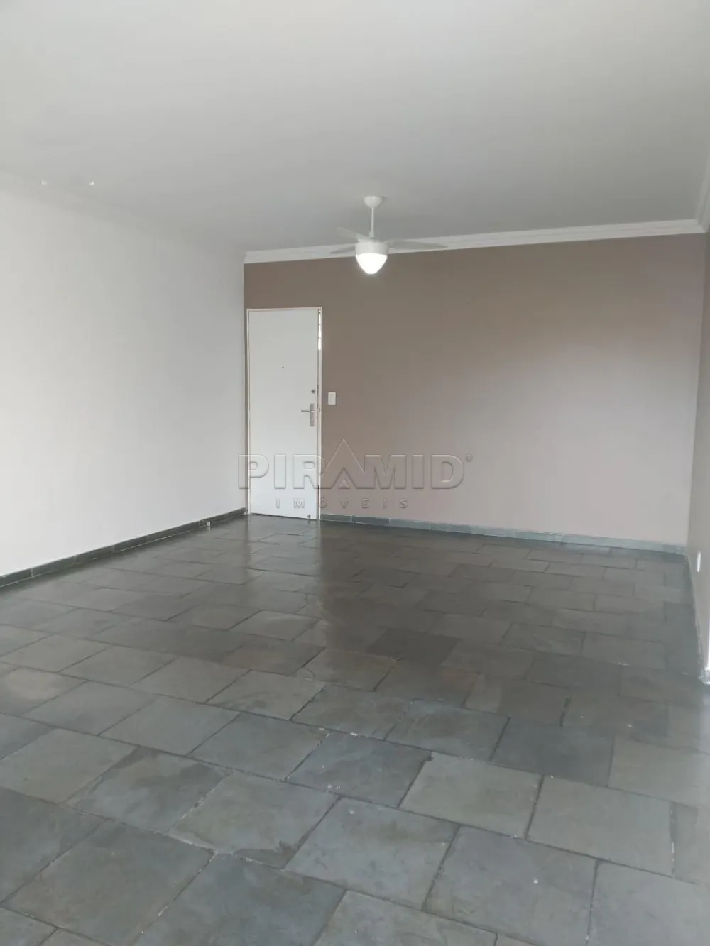 Alugar Apartamento / Padr&atilde;o em Ribeir&atilde;o Preto R$ 1.100,00 - Foto 2