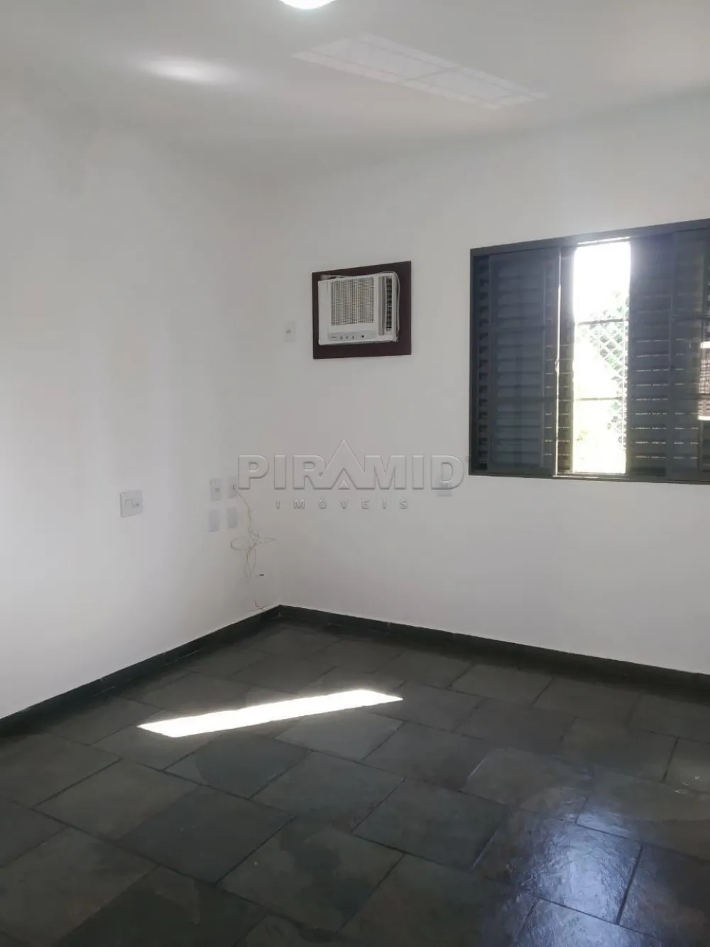 Alugar Apartamento / Padr&atilde;o em Ribeir&atilde;o Preto R$ 1.100,00 - Foto 8
