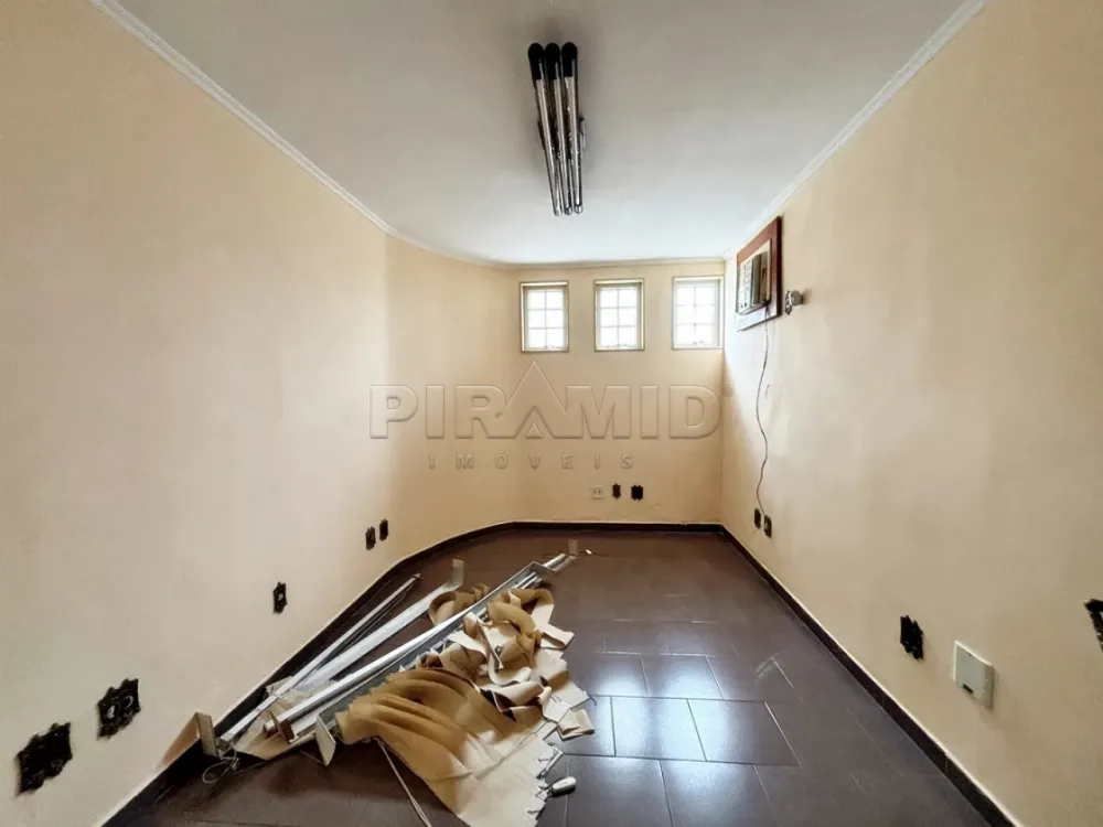 Alugar Comercial / Casa em Ribeir&atilde;o Preto R$ 8.000,00 - Foto 3
