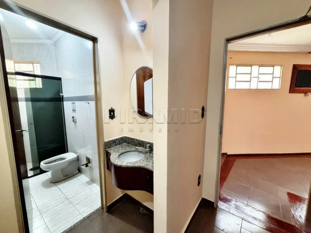 Alugar Comercial / Casa em Ribeir&atilde;o Preto R$ 8.000,00 - Foto 4