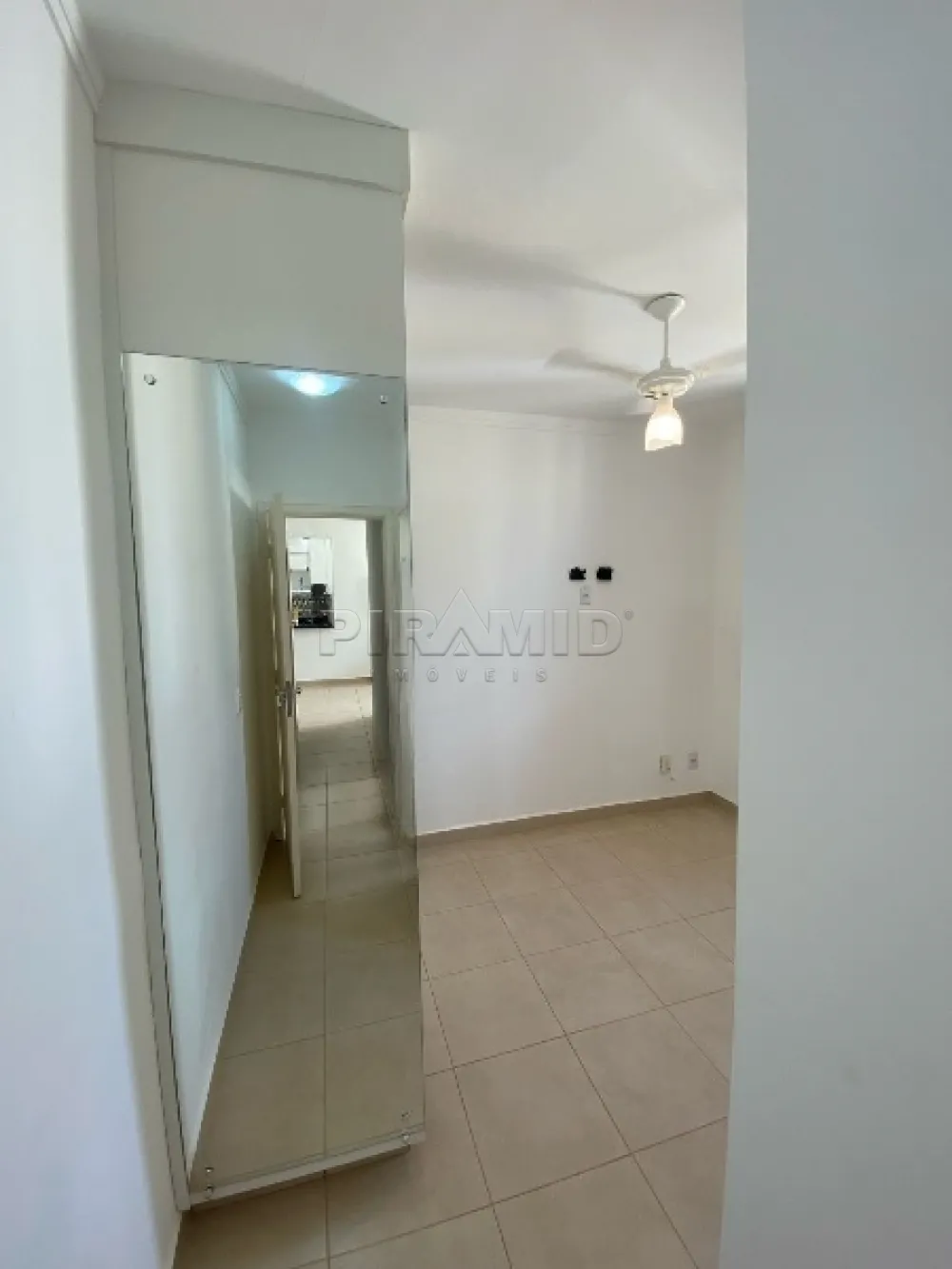 Alugar Apartamento / Padr&atilde;o em Ribeir&atilde;o Preto R$ 1.300,00 - Foto 6