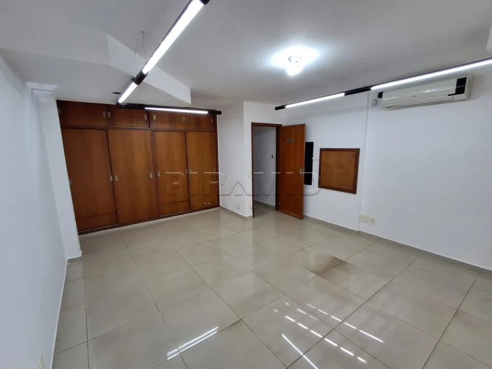 Alugar Comercial / Sala em Ribeir&atilde;o Preto R$ 5.000,00 - Foto 13