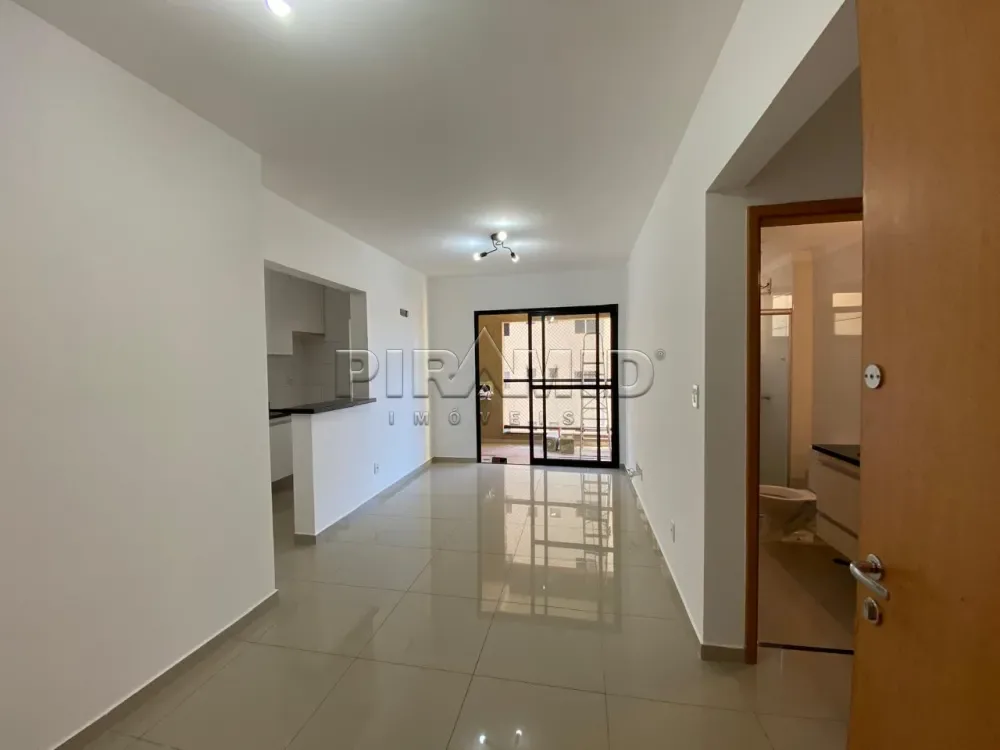 Alugar Apartamento / Padr&atilde;o em Ribeir&atilde;o Preto R$ 1.800,00 - Foto 1
