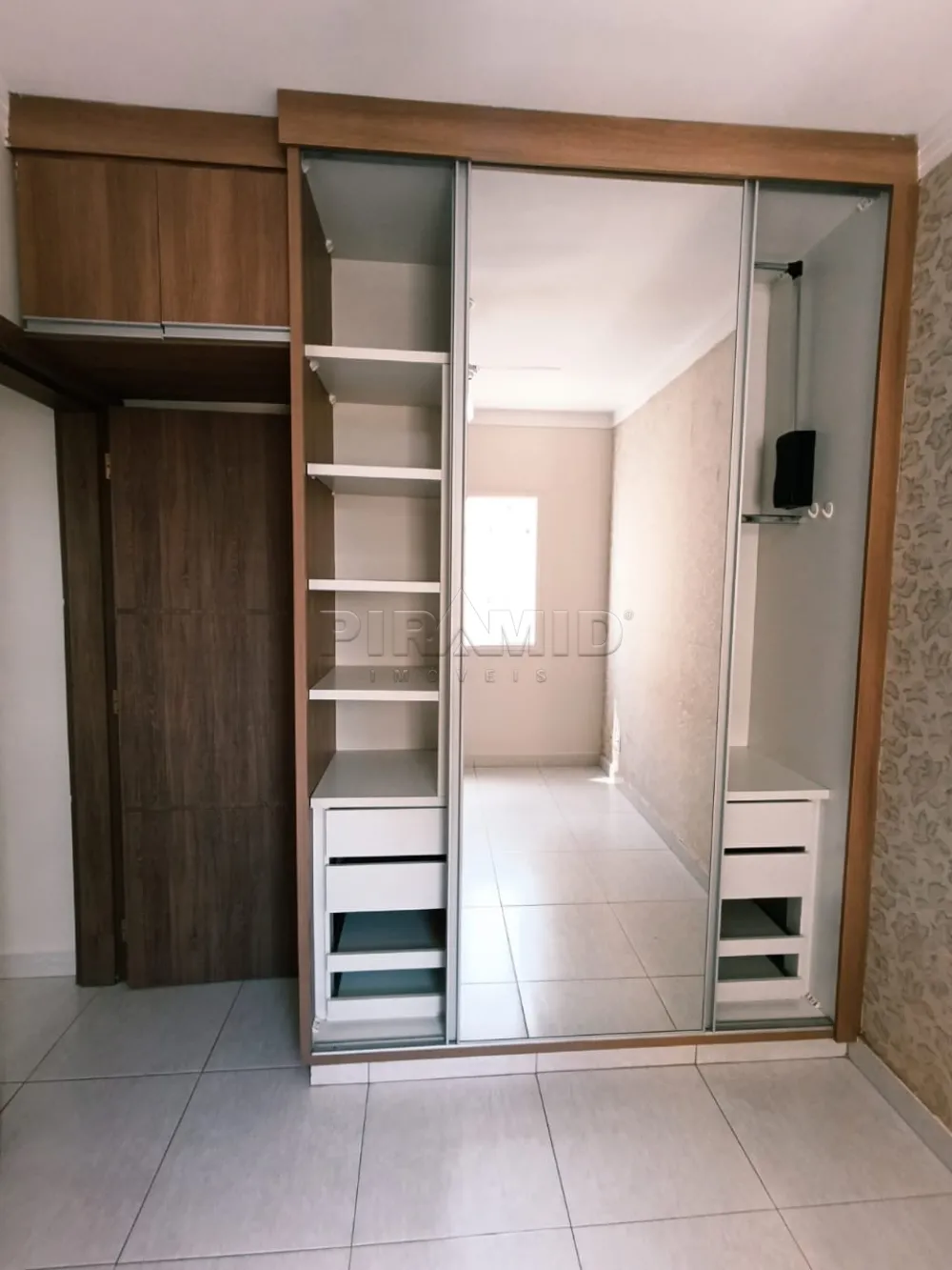 Alugar Apartamento / Padr&atilde;o em Ribeir&atilde;o Preto R$ 2.140,00 - Foto 8