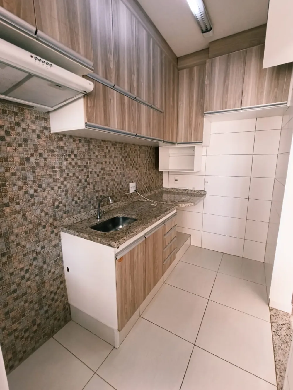 Alugar Apartamento / Padr&atilde;o em Ribeir&atilde;o Preto R$ 2.140,00 - Foto 11