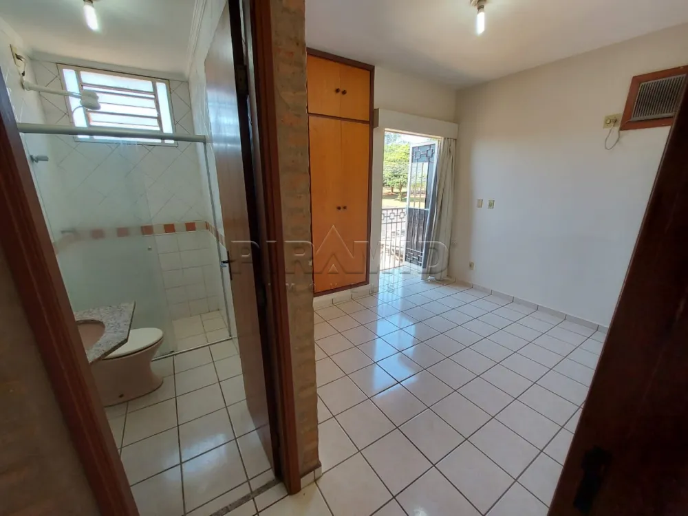 Alugar Apartamento / Padr&atilde;o em Ribeir&atilde;o Preto R$ 620,00 - Foto 4