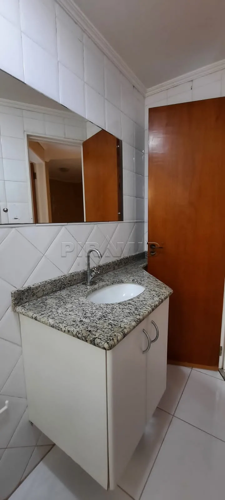Alugar Apartamento / Padr&atilde;o em Ribeir&atilde;o Preto R$ 1.400,00 - Foto 4