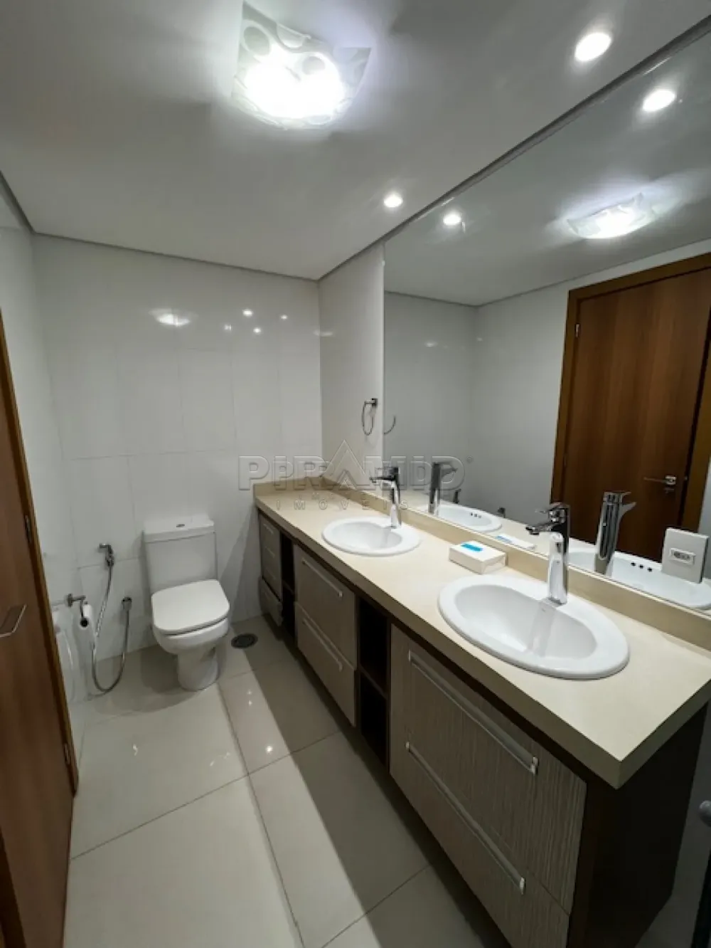 Alugar Apartamento / Padr&atilde;o em Ribeir&atilde;o Preto R$ 6.000,00 - Foto 19