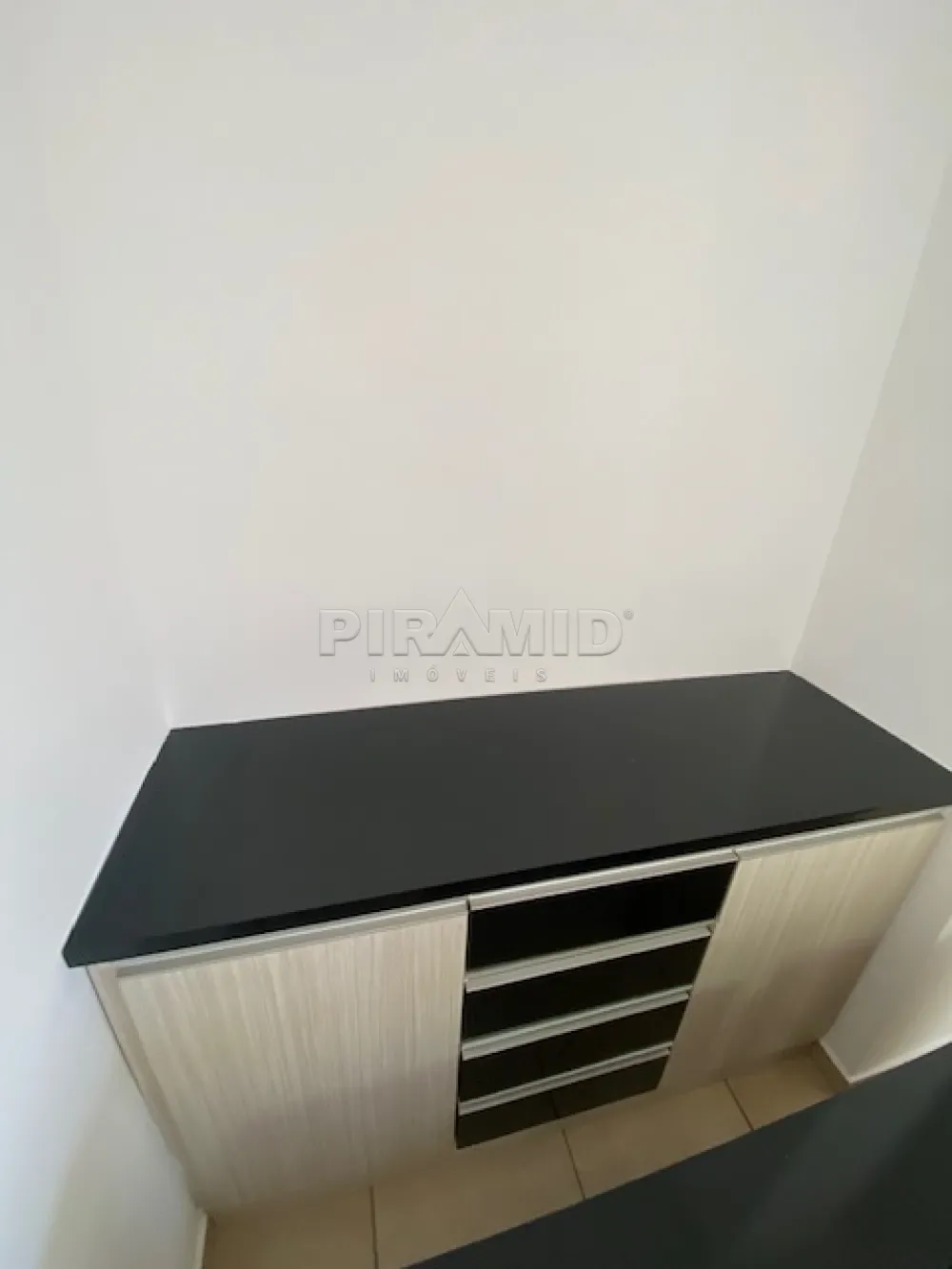 Alugar Apartamento / Padr&atilde;o em Ribeir&atilde;o Preto R$ 2.300,00 - Foto 7